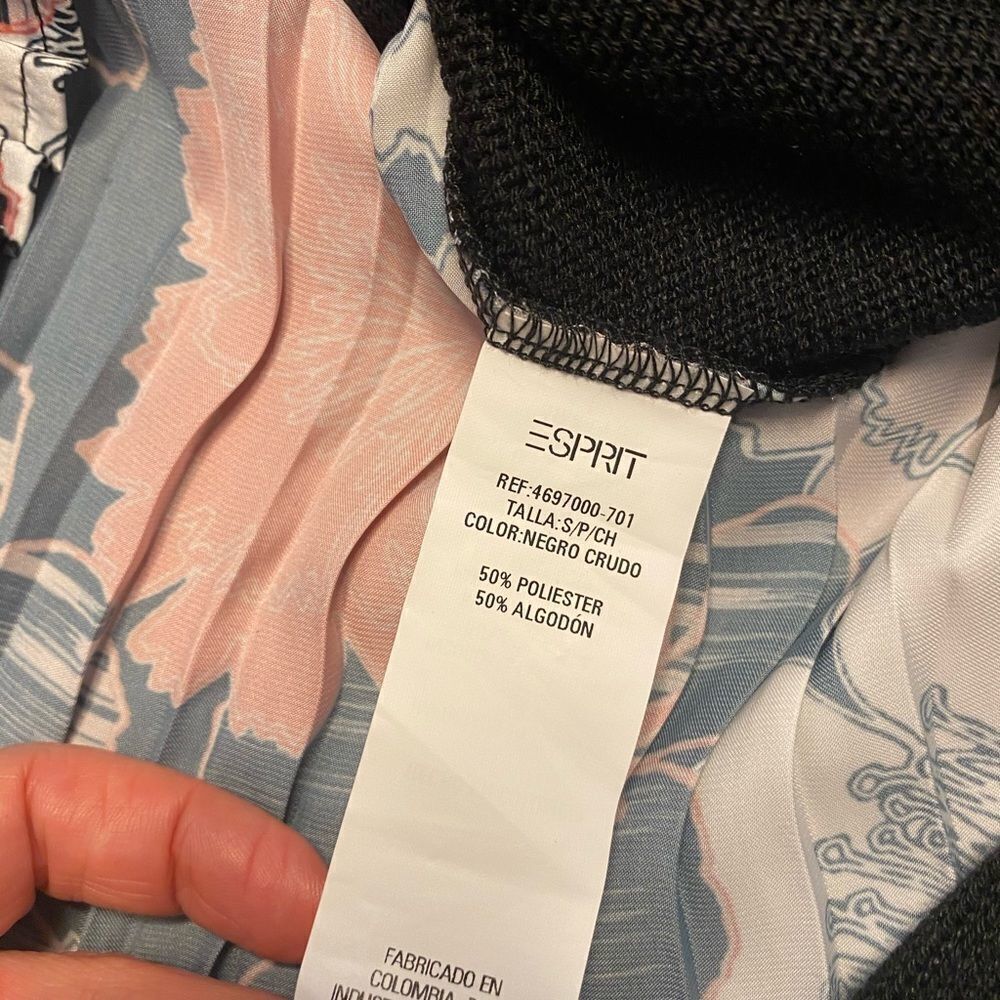 Esprit pullover, S - Picture 3 of 6